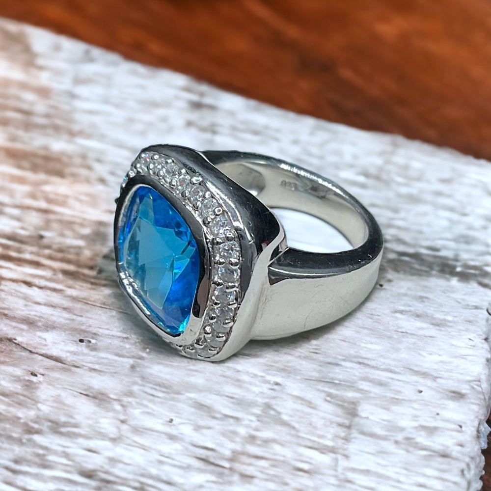🌺Heavy Sterling & Blue Topaz Ring